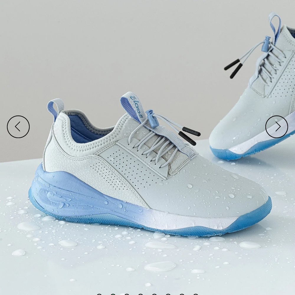 Clove Blue Shoes size 8.5